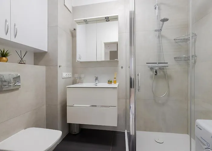 Superapart Przyokopowa 35 - Near Uprising Museum شقة *